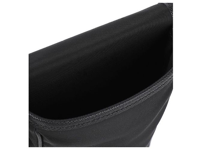 Prada Borsa porta telefono in Re-Nylon Nero - vista 8