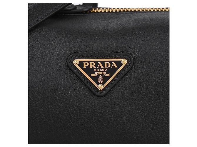 Prada Bolso de hombro de cuero suave para mujer con logo triangular - vista 9