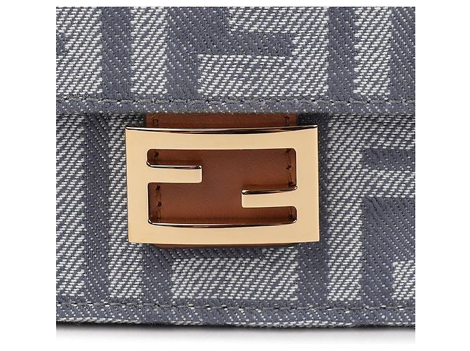 Fendi Portafoglio a catena Baguette Blu - vista 9