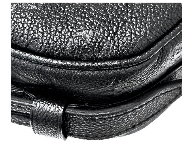 Louis Vuitton Borsa a tracolla in pelle Éprouvette Monogram Nero - vista 7