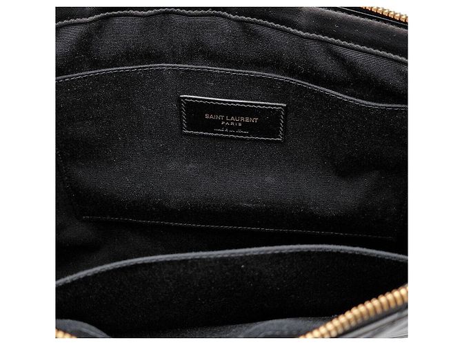 Saint Laurent Clutch Monogram Negro - vista 6