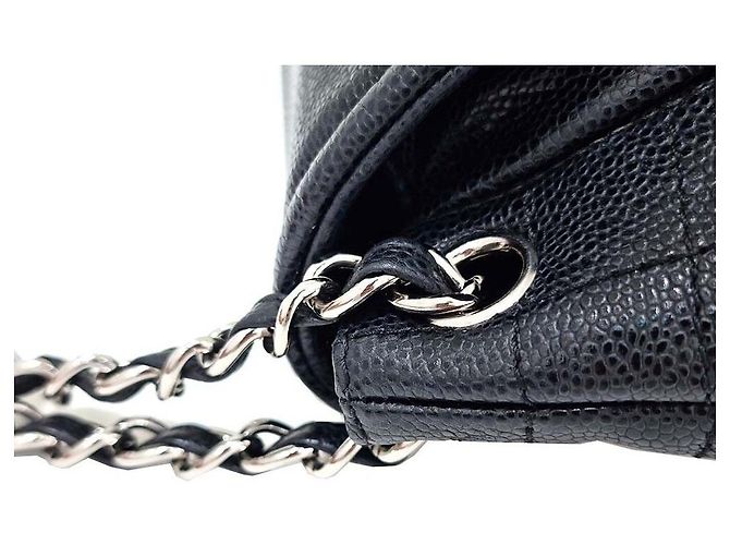 Chanel Borsa con patta in caviar Nero - vista 6