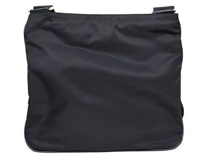 Prada Bolsa mensageiro em Re-Nylon preta - vista 3