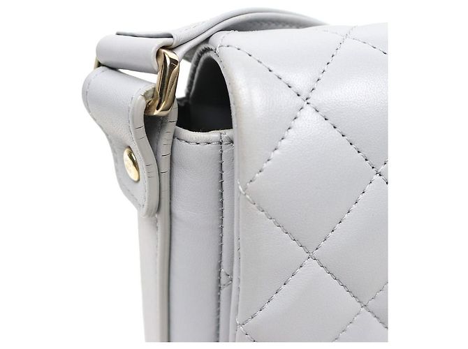 Chanel Borsa a spalla plissettata CC grigia Marrone - vista 9