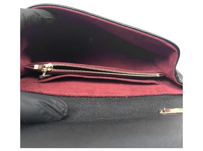 Louis Vuitton Borsa Tote Madeleinne in Monogram Empreinte Nero - vista 7