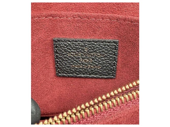 Louis Vuitton Borsa Tote Madeleinne in Monogram Empreinte Nero - vista 8