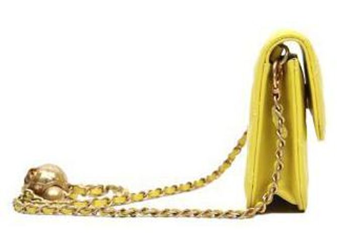 Chanel Mini borsa a tracolla in catena dorata gialla - vista 2