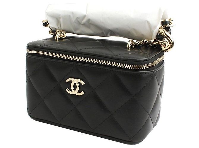 Chanel Borsa a tracolla Vanity in pelle di agnello nera con finiture dorate - Serie Nero - vista 2