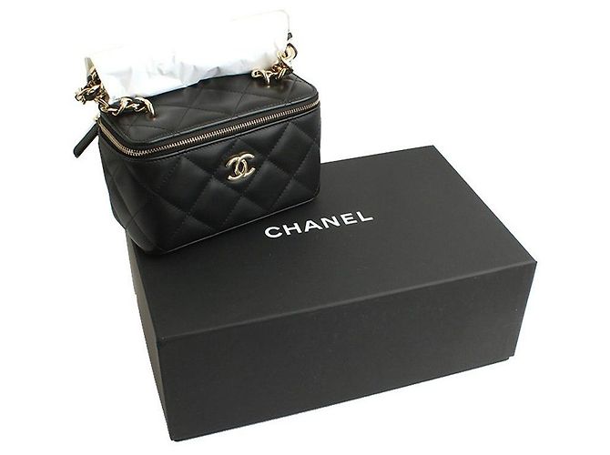 Chanel Borsa a tracolla Vanity in pelle di agnello nera con finiture dorate - Serie Nero - vista 7