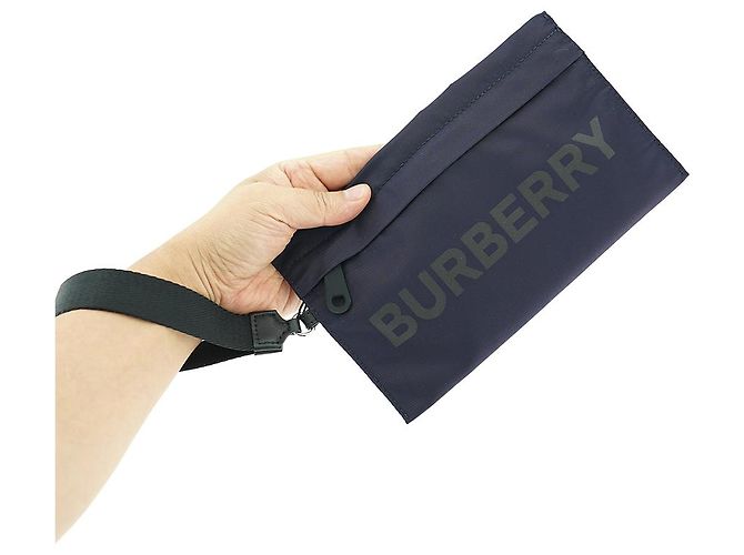 Burberry Bolsa de tirantes de nailon azul marino - vista 6