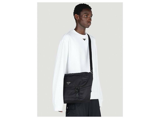 Prada Borsa a Spalla in Pelle Saffiano Re Nylon - vista 4