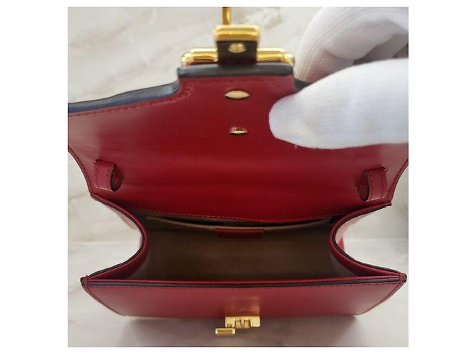 Gucci Sylvie Mini rote Handtasche mit Obergriff - Ansicht 10