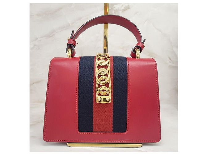 Gucci Sylvie Mini rote Handtasche mit Obergriff - Ansicht 4
