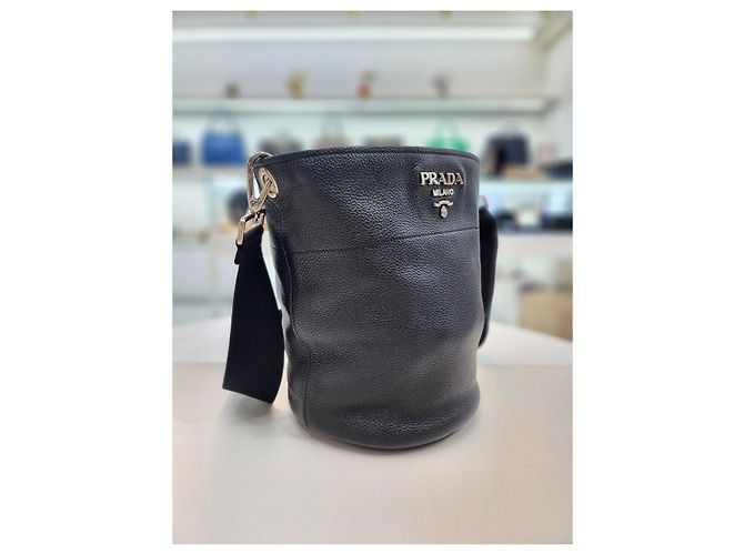 Prada Vitello Phoenix Small Bucket Shoulder Bag Black - view 13