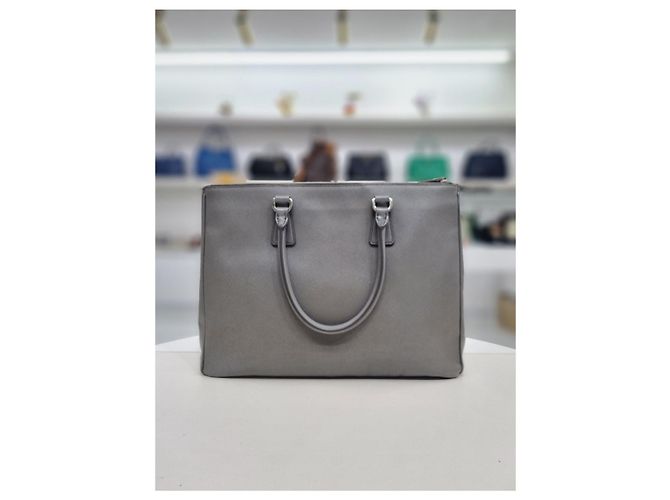 Prada Borsa tote e borsa a spalla Saffiano Lux grigia Marrone - vista 6