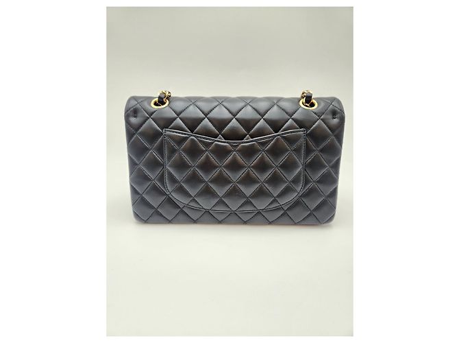 Chanel Clásico Medio Cordero Negro Condición - vista 2