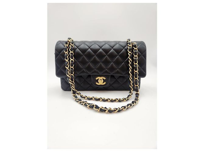 Chanel Clásico Medio Cordero Negro Condición - vista 5