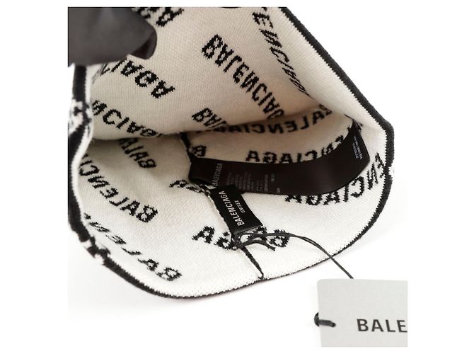 Balenciaga Beanie mit Allover-Logo Schwarz - Ansicht 8