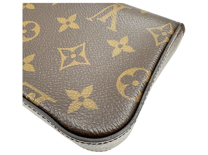Borsa a Spalla Multi Pochette Felicie Monogram M80091 di Louis Vuitton Marrone - vista 9