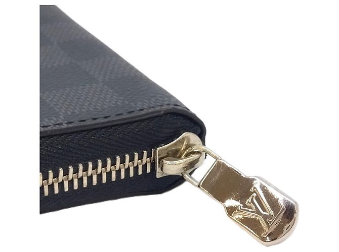 Louis Vuitton Zippy Wallet in Damier Graphite Black Damier ebene - view 6