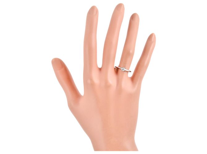 Tiffany & Co. Platin Solitaire Ring mit Princess Cut Diamant - Ansicht 4