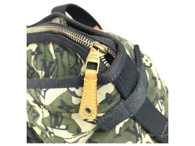 Borsa Tray Camouflage Monogram Louis Vuitton Nero Verde - vista 10