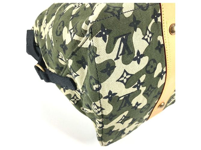 Borsa Tray Camouflage Monogram Louis Vuitton Nero Verde - vista 8