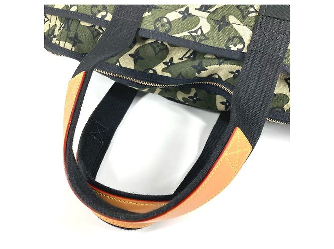 Borsa Tray Camouflage Monogram Louis Vuitton Nero Verde - vista 9