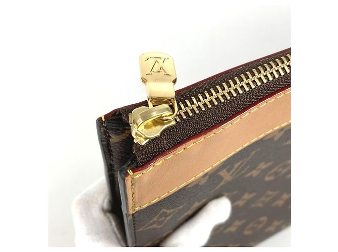 Borsa Clutch Pochette Jour Monogram di Louis Vuitton Marrone - vista 8
