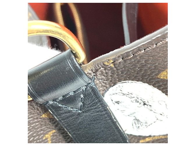 Borsa a spalla a secchiello NeoNoe MM Monogram Cameo di Louis Vuitton Marrone Multicolore - vista 13