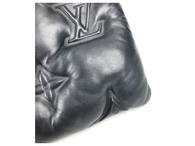 Bolso Clutch de Cordero Louis Vuitton Negro - vista 12