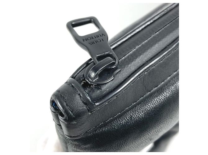 Bolso Clutch de Cordero Louis Vuitton Negro - vista 9