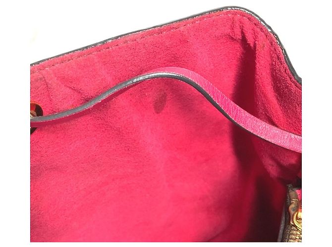 Néonoé Borsa a Spalla NeoNoe Monogram Louis Vuitton Marrone Rosa - vista 11