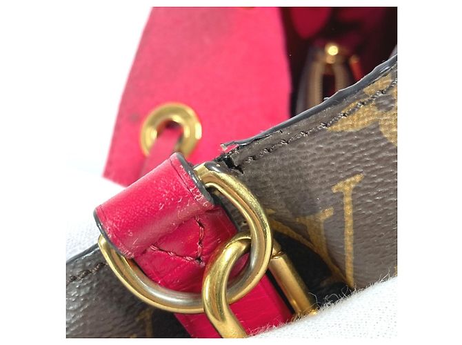 Néonoé Borsa a Spalla NeoNoe Monogram Louis Vuitton Marrone Rosa - vista 17