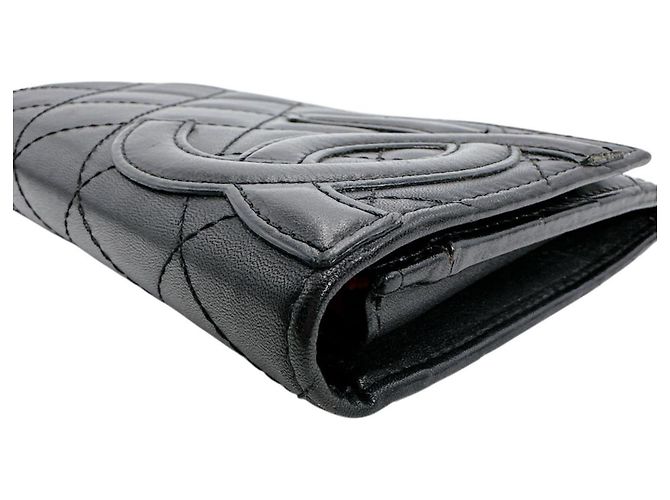 Billetera bifold de cuero acolchado de la línea Cambon de Chanel Negro - vista 10