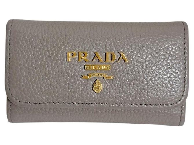 Prada 6-Key Key Case in Grayish Leather Grey - view 2
