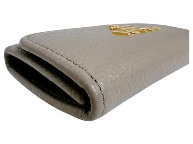 Prada 6-Key Key Case in Grayish Leather Grey - view 6