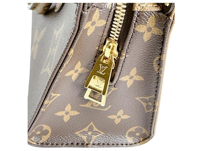 Borsa tote Monogram On the Go di Louis Vuitton Marrone - vista 11