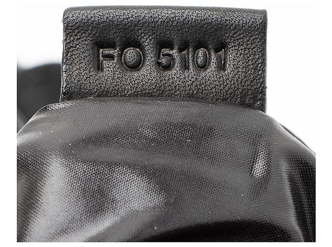 Louis Vuitton Nylon Desire Vertical Lockit MM Satchel Schwarz - Ansicht 6