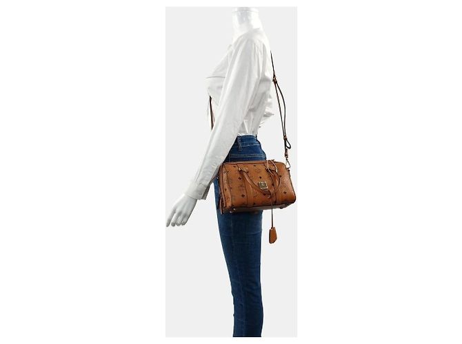 Borsa Boston in pelle Visetos Signature MCM Cognac - vista 12