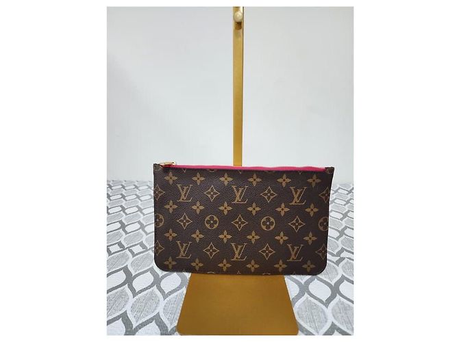LOUIS VUITTON Monogram Neverfull MM GM Pochette/Borsa Marrone - vista 10
