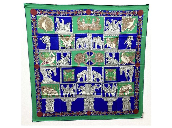 Silk In Hermès HERMES Carré 90 TORANA Sciarpa in Seta Verde - vista 2