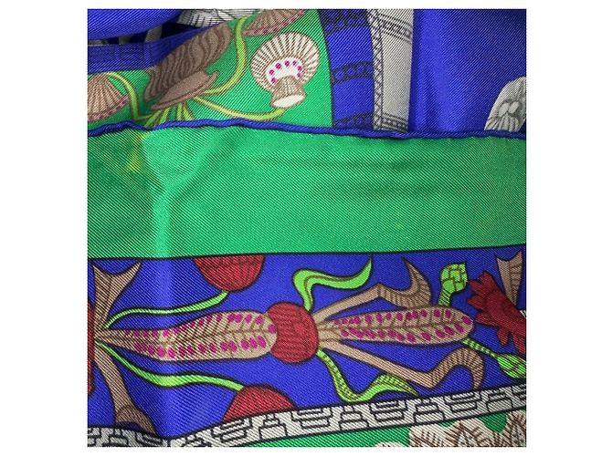 Silk In Hermès HERMES Carré 90 TORANA Sciarpa in Seta Verde - vista 5