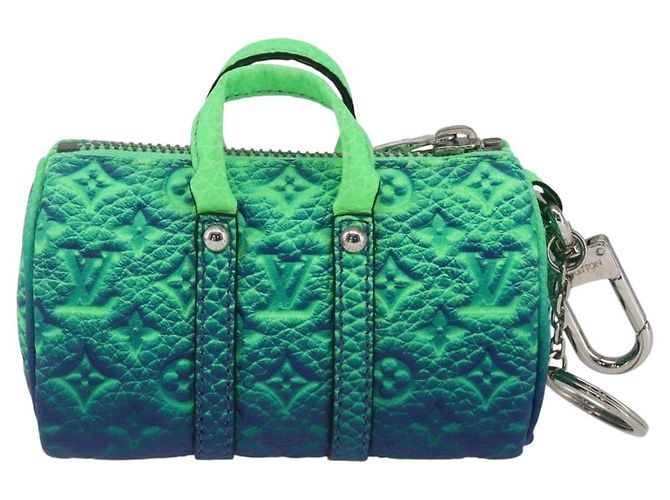 LOUIS VUITTON Portachiavi Mini Keepall Taurillon Illusion MP3284 LV Auth 161455SM Verde - vista 2