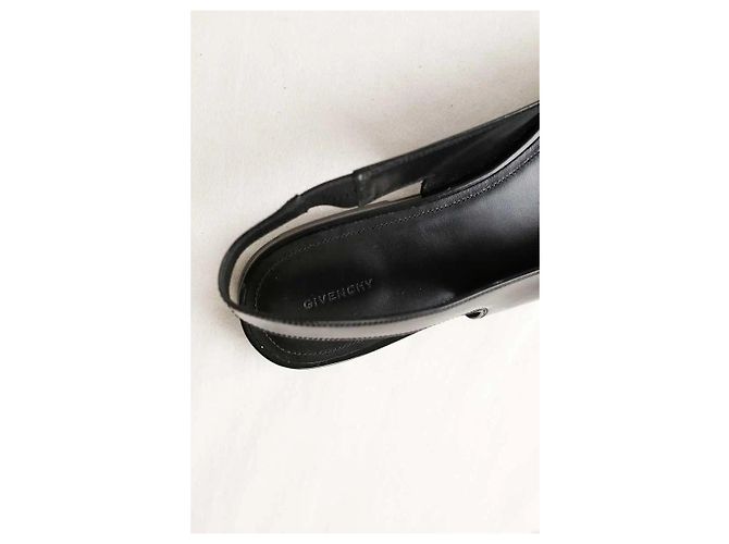 Givenchy Sapatilhas de balé em couro preto - vista 4