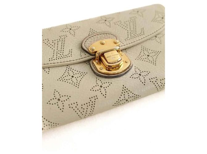 Louis Vuitton Grey leather wallet - view 2