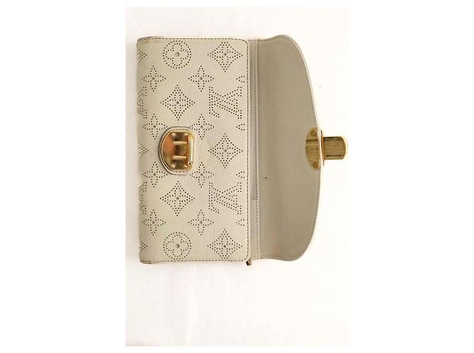 Louis Vuitton Grey leather wallet - view 8