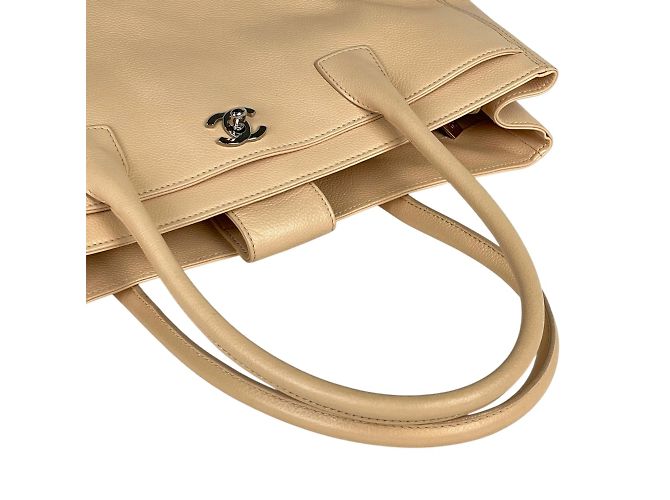Borsa Tote della Linea Executive di Chanel Beige - vista 10