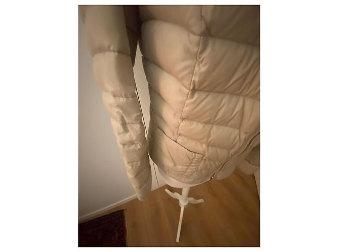 Autre Marque Chaqueta de plumas Madeleine beige con relleno de plumas - vista 13
