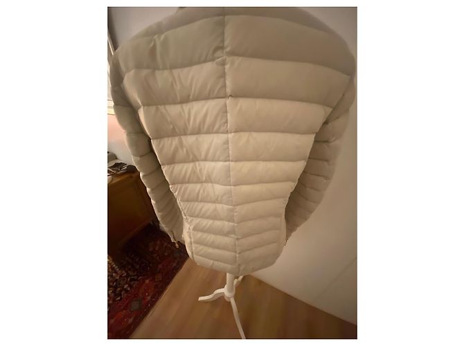 Autre Marque Chaqueta de plumas Madeleine beige con relleno de plumas - vista 3